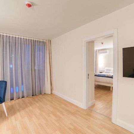 Luxury Sea View Apartments In Orbi City Батумі Екстер'єр фото