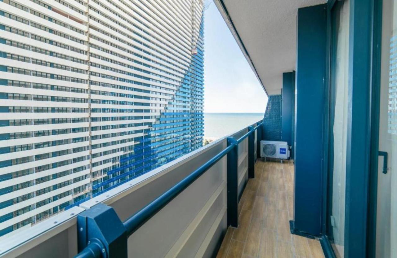 Luxury Sea View Apartments In Orbi City Батумі Екстер'єр фото