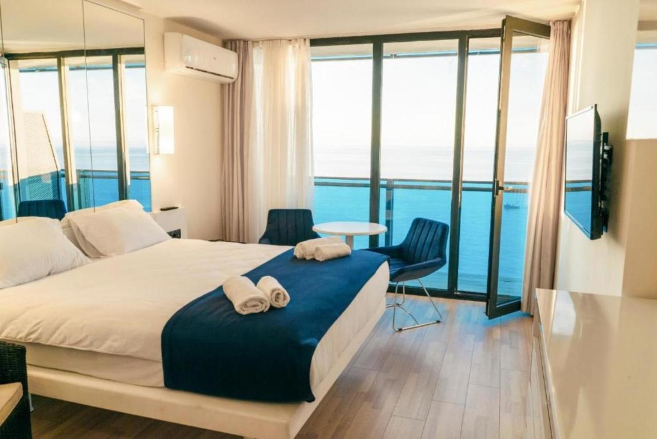 Luxury Sea View Apartments In Orbi City Батумі Екстер'єр фото