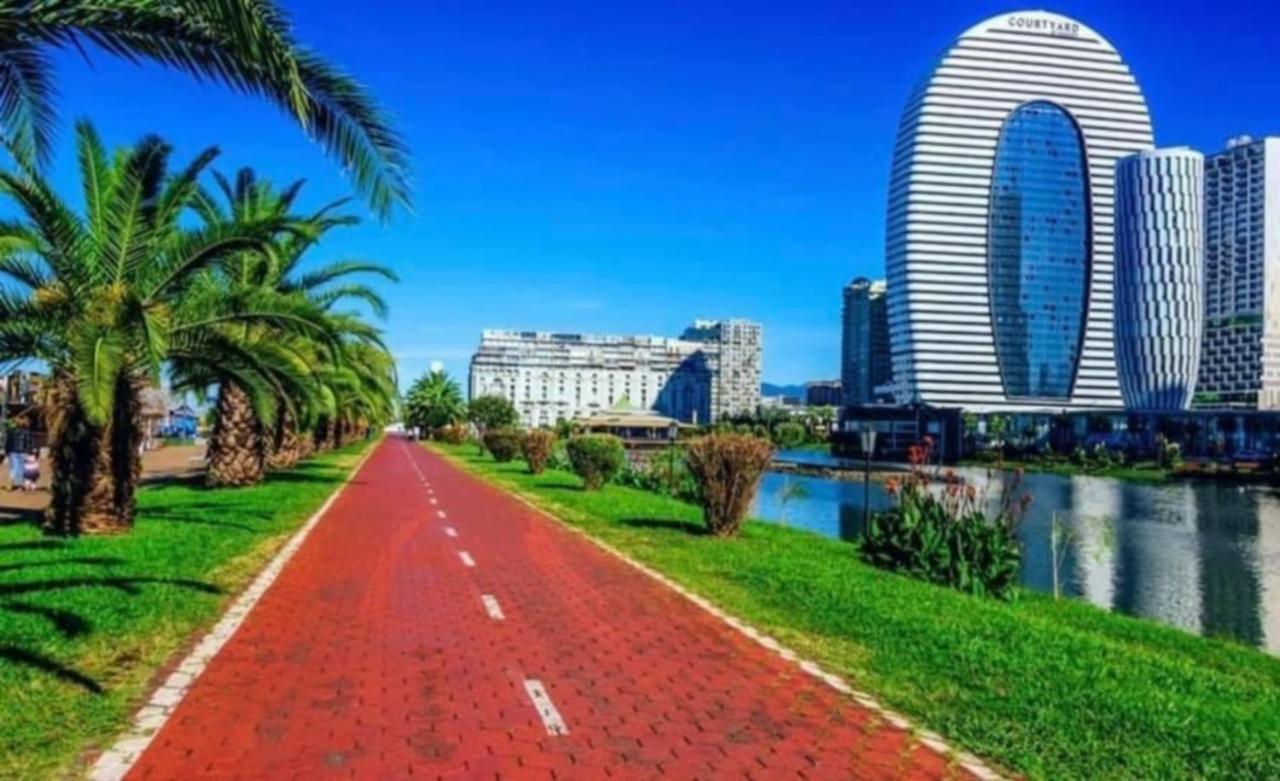 Luxury Sea View Apartments In Orbi City Батумі Екстер'єр фото